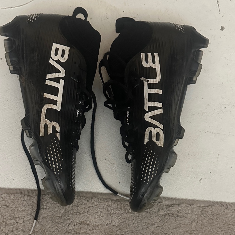 Men’s Battle Cleats
Most offers accepted!!! - Picture 3 of 4